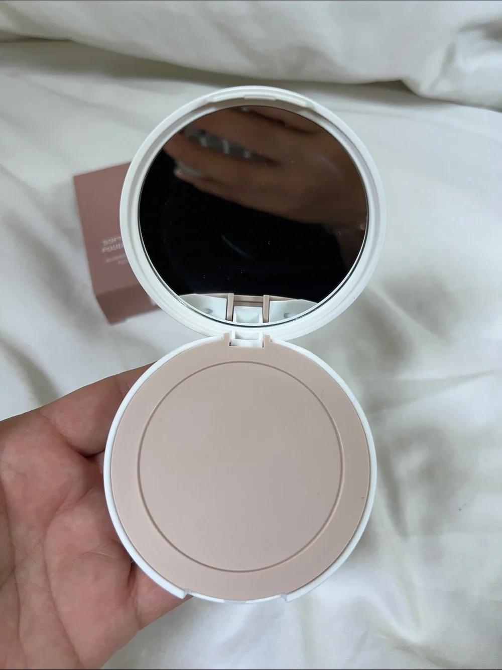NEW ILIA Soft Focus Finishing Powder Medium Translucent 7g Talc-Free Blur
